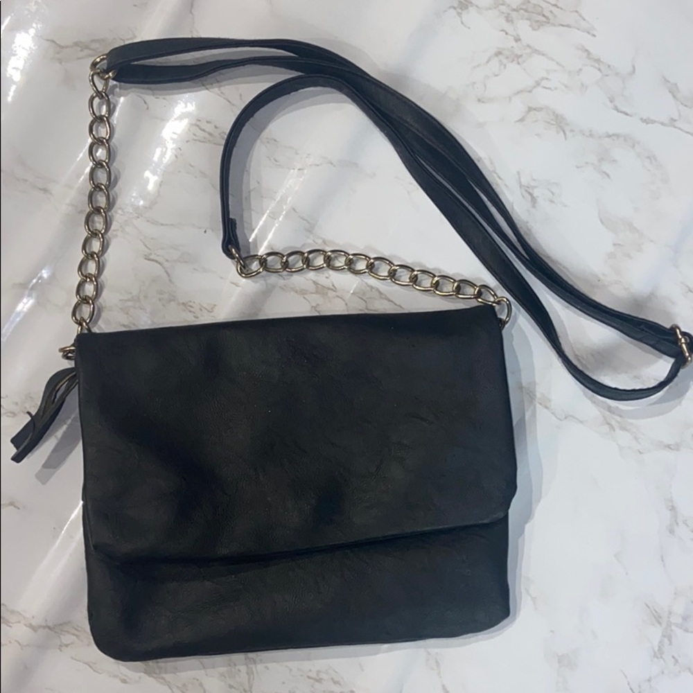 BLACK PATTEN LEATHER CROSSBODY